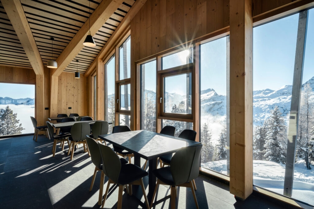 Rifugio alpino Lo Chalet, Paion del Cermis
