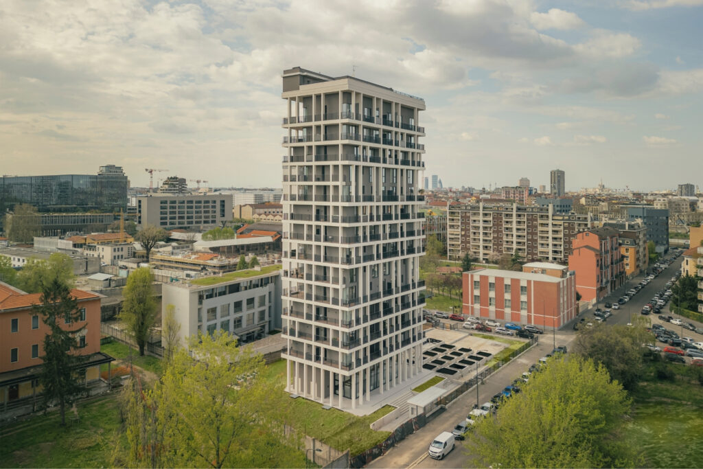 TALL Milano, Via Calabiana